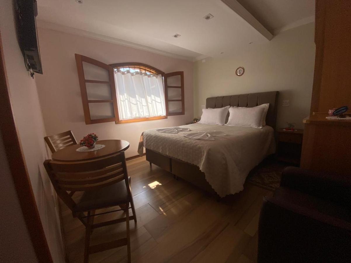 Pousada Winterhaus มงชิแวร์จิ ห้อง รูปภาพ